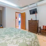 Deep Blue Condos - 302